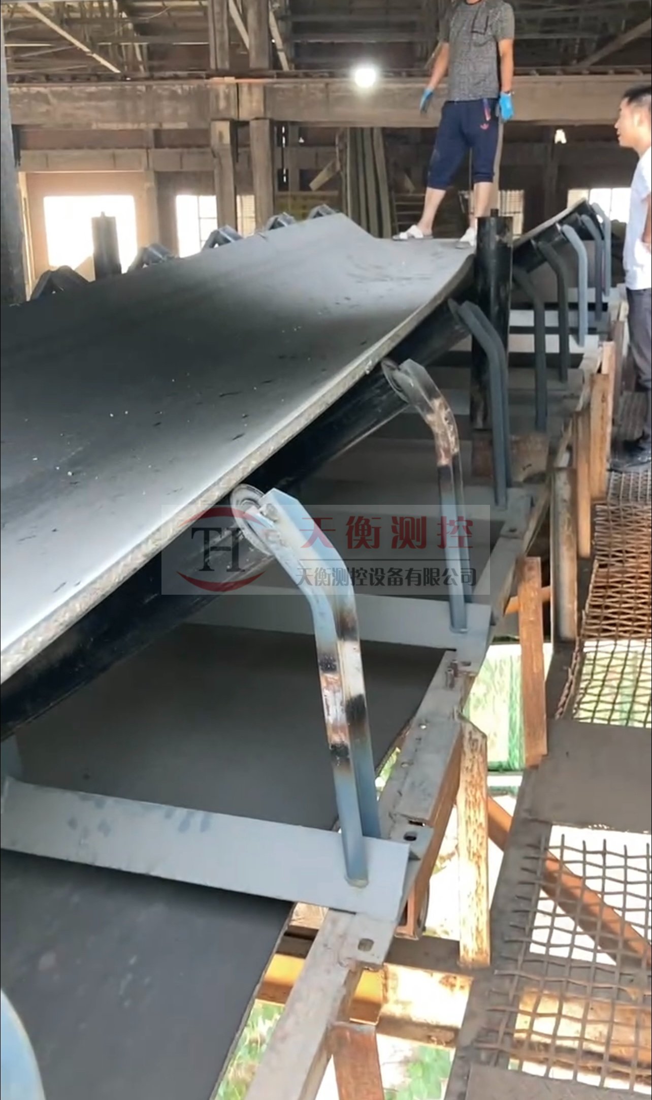 蘇州太倉砂石廠皮帶秤安裝現(xiàn)場(chǎng)